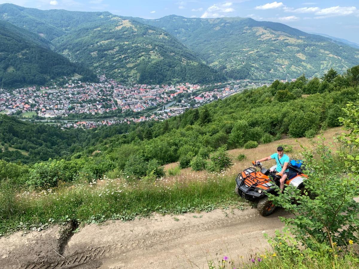 Vip-Domyk Rachiv Esterno foto